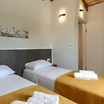 Modern Ana With 2 Bedrooms In Tinjan Villa