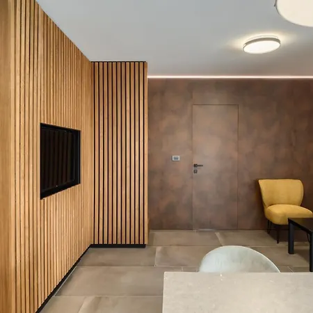 Modern Ana With 2 Bedrooms In Tinjan