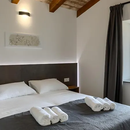 Modern Ana With 2 Bedrooms In Tinjan וילה
