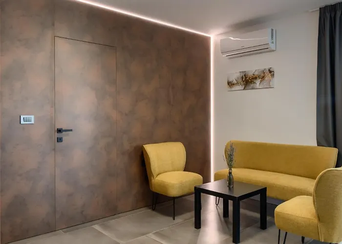 Modern Ana With 2 Bedrooms In Tinjan * Brecevici