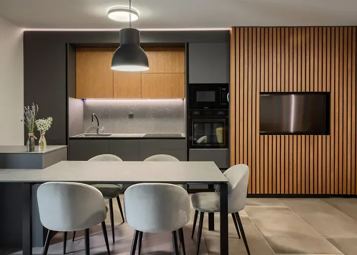 Modern Ana With 2 Bedrooms In Tinjan