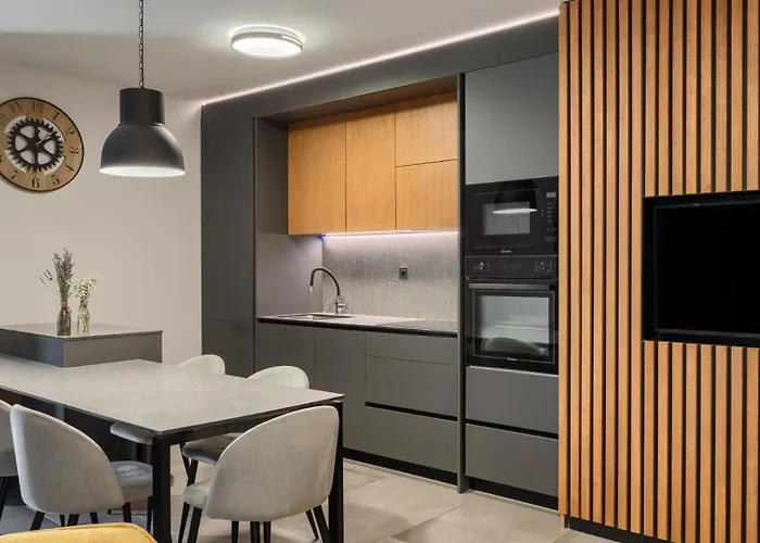 Modern Ana With 2 Bedrooms In Tinjan *