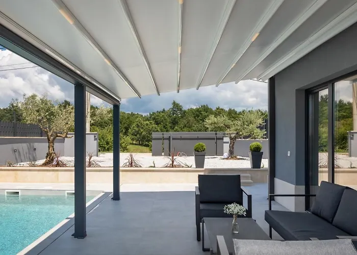 Modern Ana With 2 Bedrooms In Tinjan *